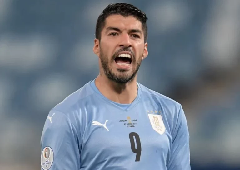 Em nova reunião, Grêmio avança na negociação de Luis Suarez