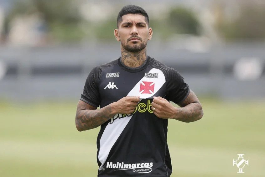 Yuri Lara pode deixar o Vasco