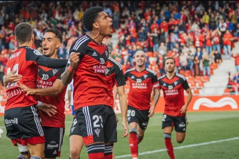 São Paulo encaminha contratação de Marcos Paulo, ex-Fluminense