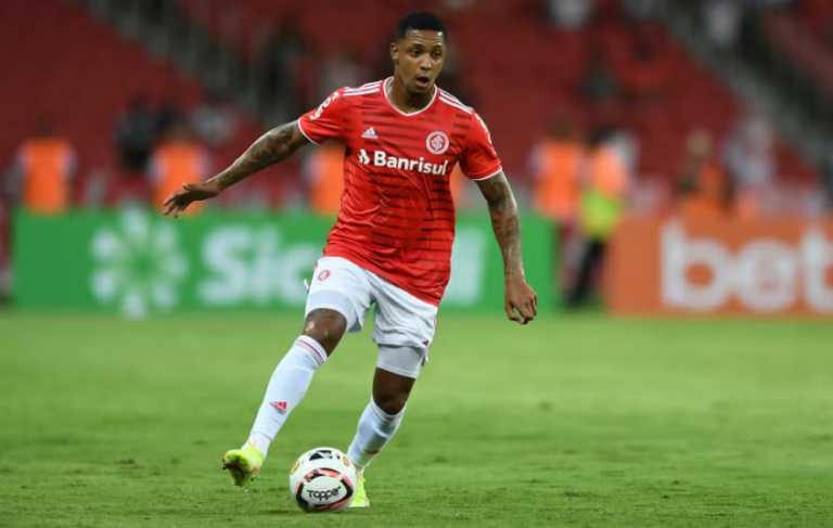 Detalhes financeiros separam David do São Paulo