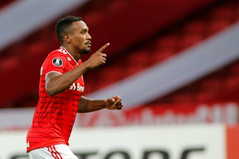 Empresário confirma avanço nas negociações entre Atlético-MG e Edenilson