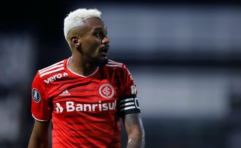 Internacional recusa proposta do Atlético-MG por Edenilson