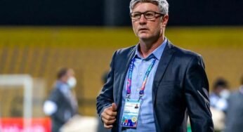 Odair Hellmann tem data definida para apresentação no Santos
