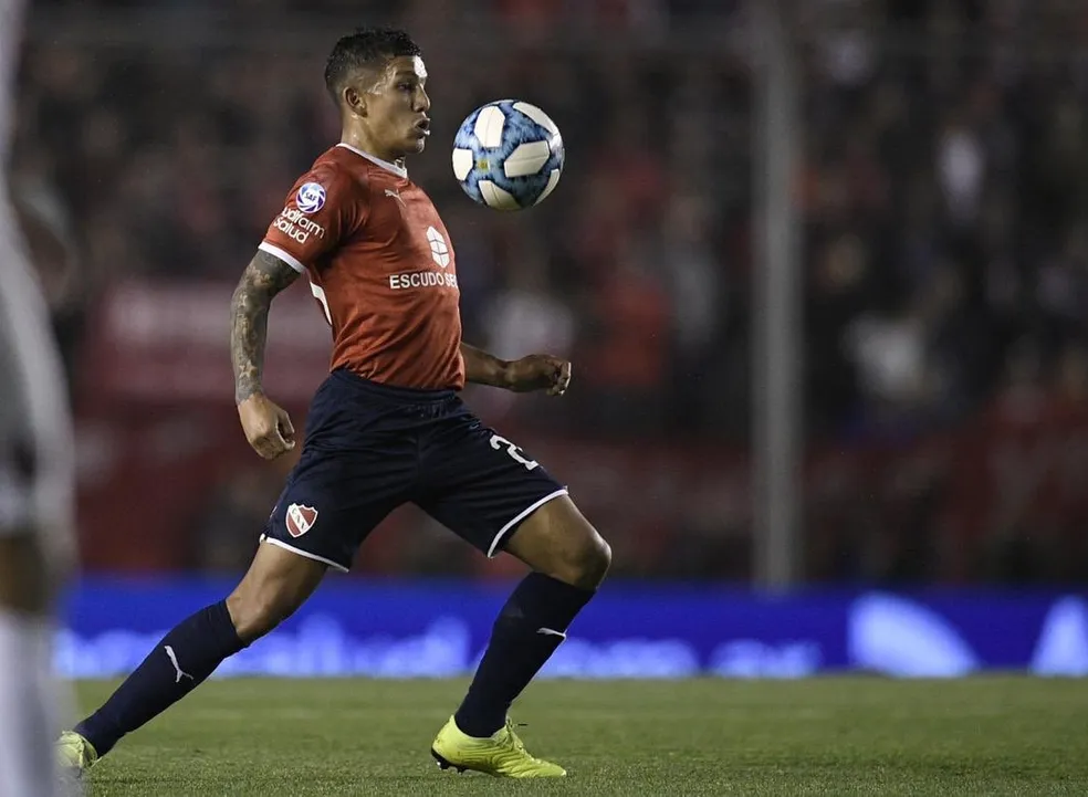 Internacional tem interesse na contratação de Lucas Romero