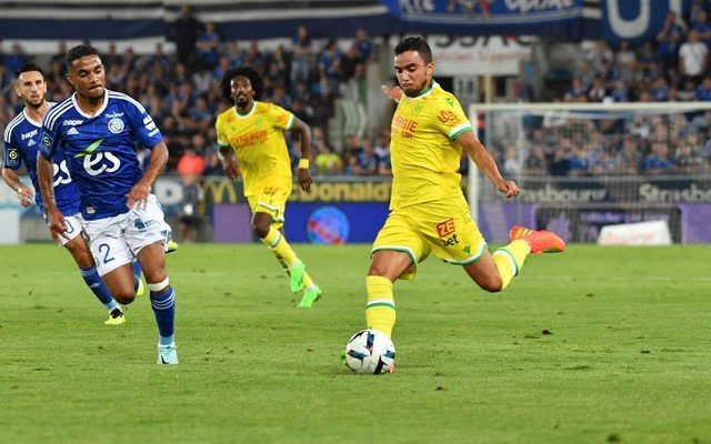 Grêmio encaminha contratação do lateral Fábio do Nantes