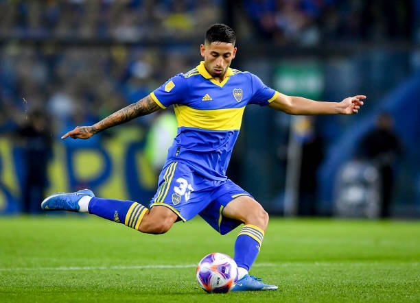 Benfica e Barcelona se interessam por joia argentina
