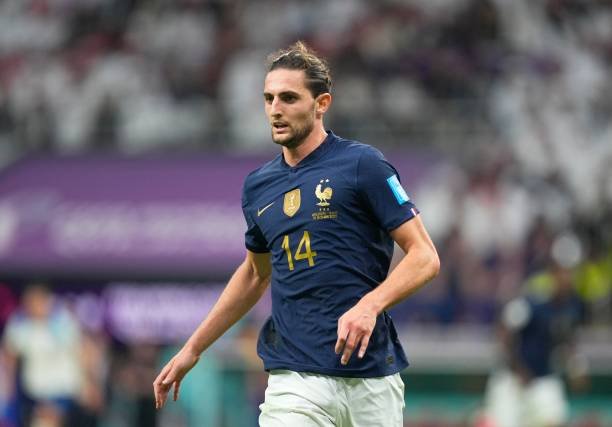 Barcelona monitora situação de Rabiot e pode fazer proposta