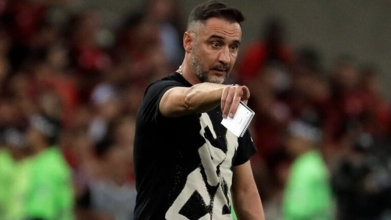 Flamengo oferece contrato nos mesmos moldes de Jorge Jesus para Vítor Pereira