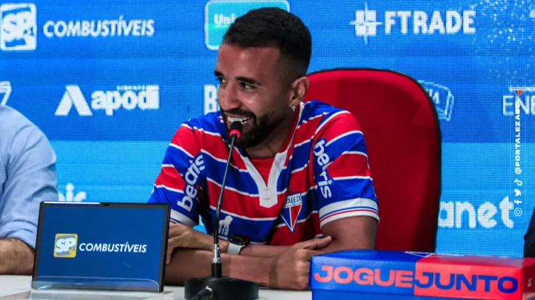 Fortaleza acerta renovação de contrato com Caio Alexandre