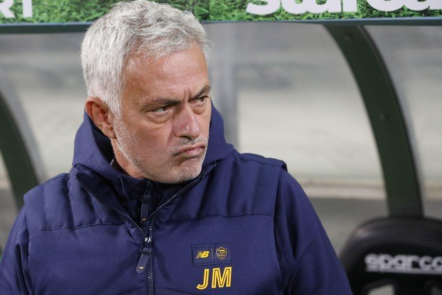 Portugal quer contar com José Mourinho como técnico após eliminação na Copa