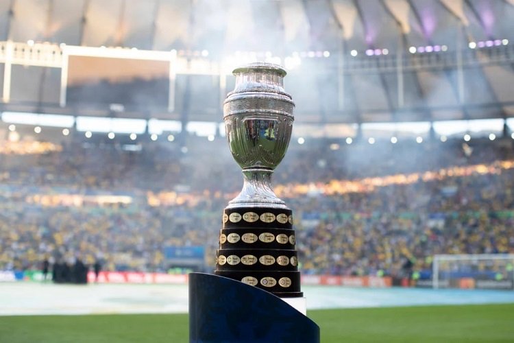 Estados Unidos e Canadá conversam com a CONMEBOL para jogarem a Copa América 2024