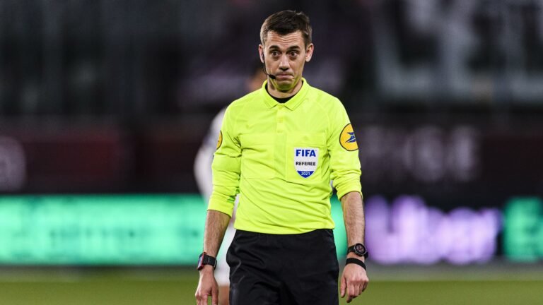 FIFA divulga arbitragem de Brasil x Coreia do Sul