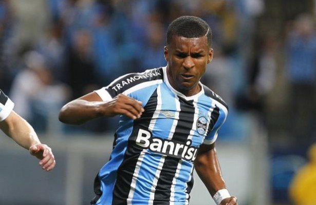 Ex-Fla, Galo, Grêmio e Vasco, Erazo é eleito prefeito no Equador