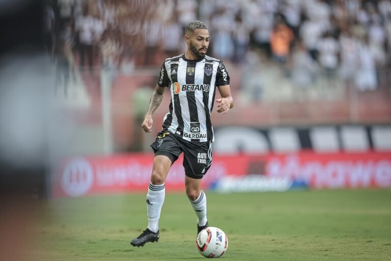 Atlético-MG negocia empréstimo de Calebe ao Fortaleza até o fim de 2023