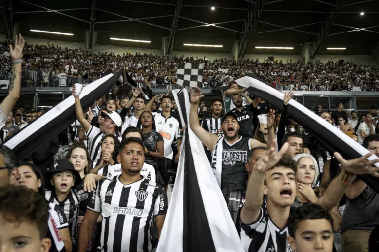 Após reajuste nos valores, sócio torcedor do Atlético-MG volta a casa dos 80 mil associados