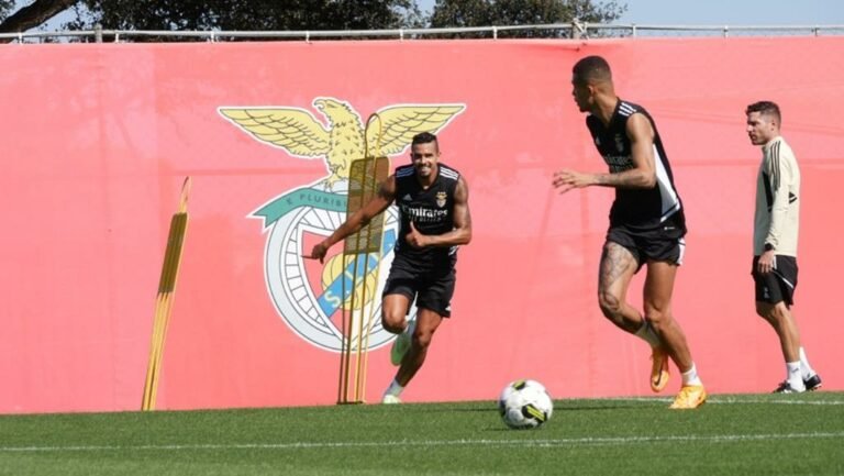 Zagueiros brasileiros são colocados em lista de empréstimos pelo Benfica