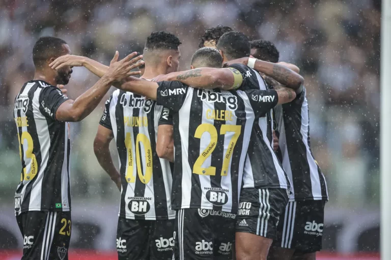 Atlético-MG projeta folha salarial de R$ 19 milhões para 2023