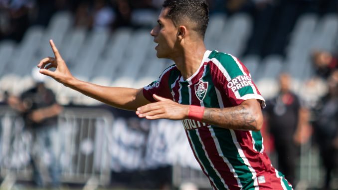 Porto faz proposta por jovem promessa do Fluminense, diz site