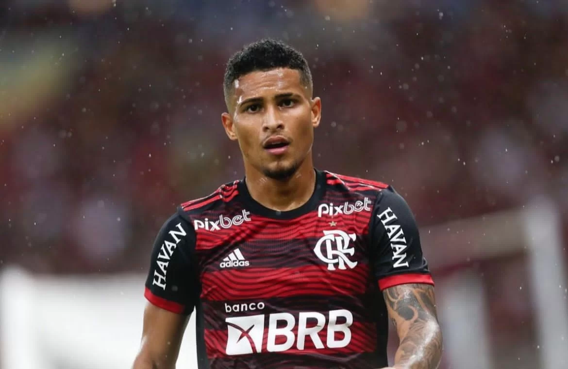 Flamengo-Joao-Gomes