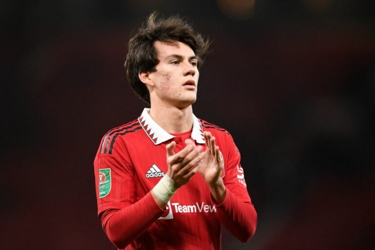 Flamengo faz proposta de empréstimo por atacante do Manchester United