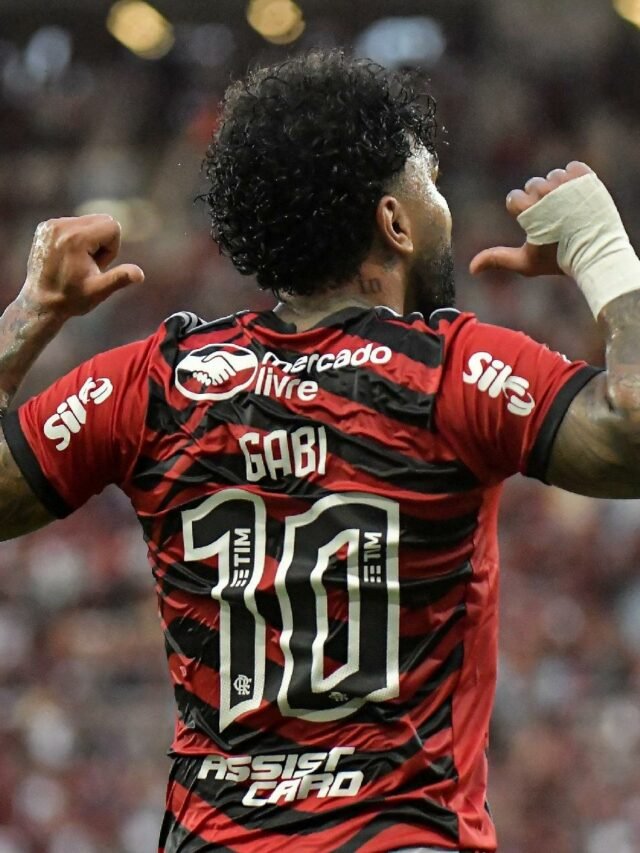 gabigol-camisa-10-do-flamengo-comemora-gol-marcado-contra-a-portuguesa-rj-1673920825926_v2_1920x1280