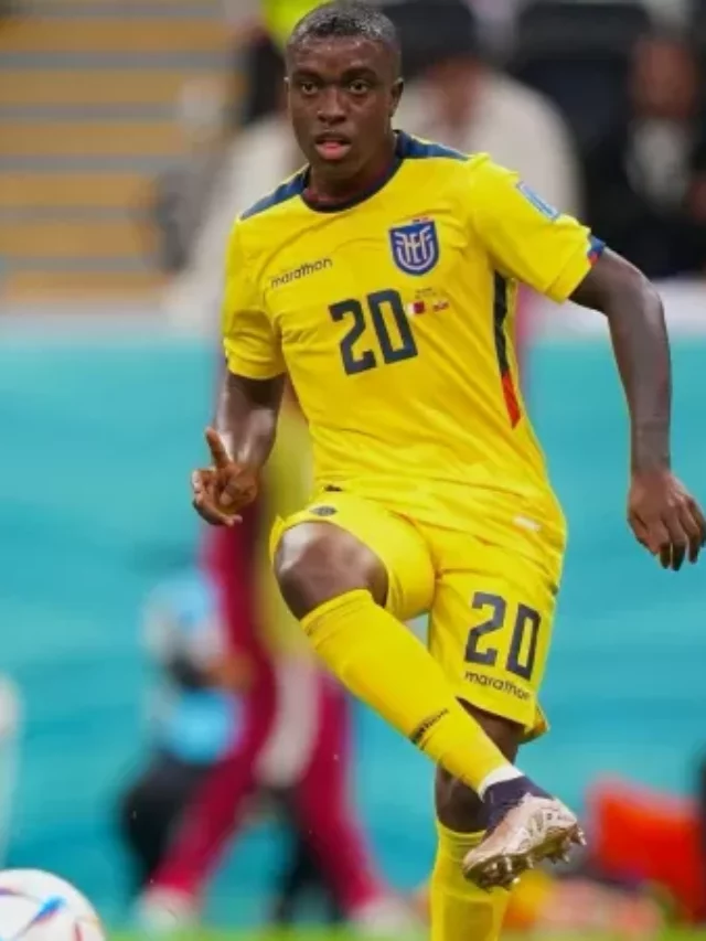 jhegson-mendez-em-acao-pela-selecao-do-equador-durante-jogo-da-copa-do-mundo-de-2022-1671810693087_v2_450x450.jpg