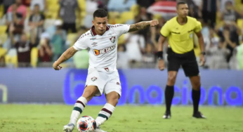 Clima esquenta no vestiário do Flu após derrota no clássico