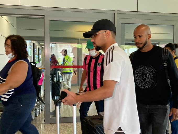 Patrick treina com elenco alvinegro e Atlético-MG aguarda detalhes finais para anúncio