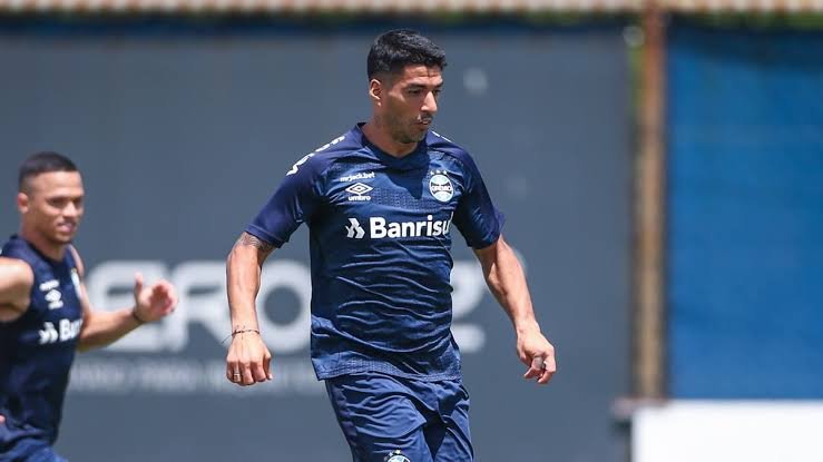 Contrato de Suárez com Grêmio contém bônus por gols marcados