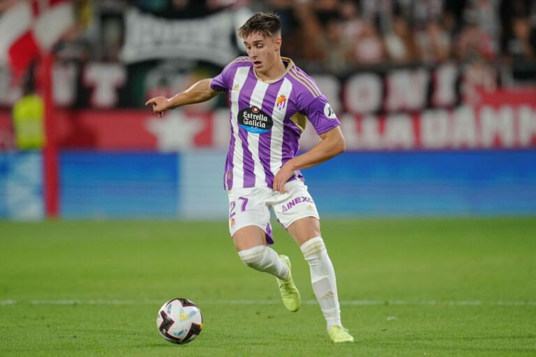 Arsenal está próximo de contratar promissor lateral do Valladolid; Cedric está de saída