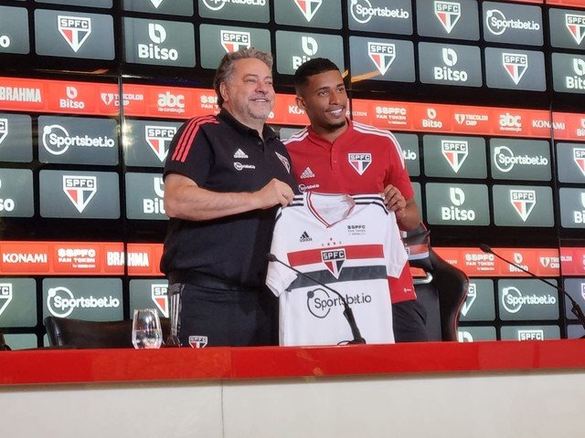 Marcos Paulo é apresentado como novo reforço do São Paulo