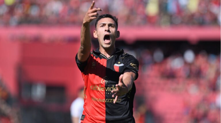 Botafogo demonstra interesse na contratação de Eric Meza, do Colón