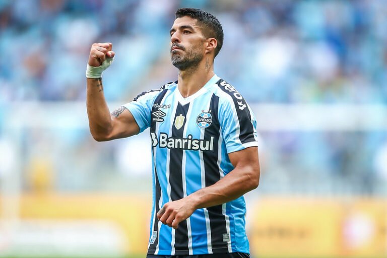 Suárez lidera participações em gols no ano entre jogadores do Brasileirão