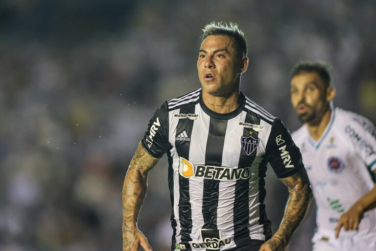 Diante o Ipatinga, Vargas atinge 100 jogos pelo Atlético-MG e faz história