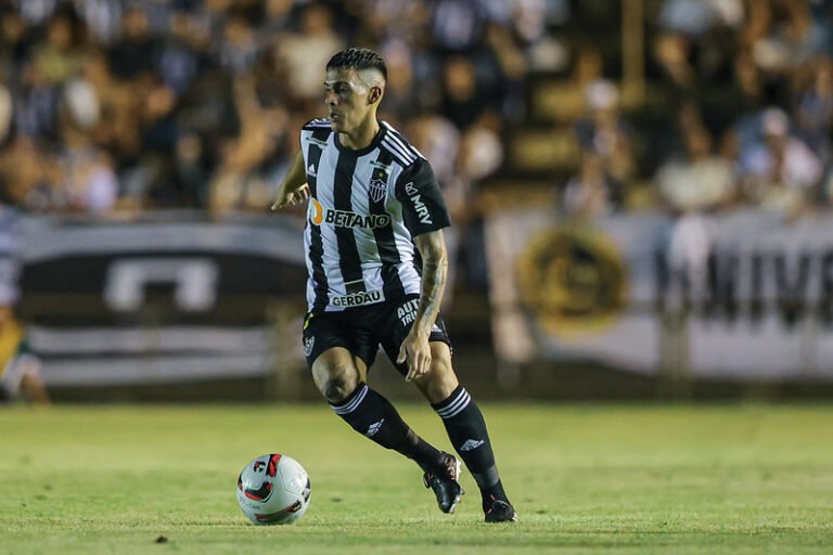 TAS mantém decisão e Cristian Pavón terá que cumprir suspensão na Copa Libertadores