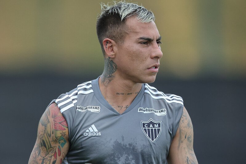 Vargas manifesta desejo de seguir no Atlético e elege gol mais importante pelo clube