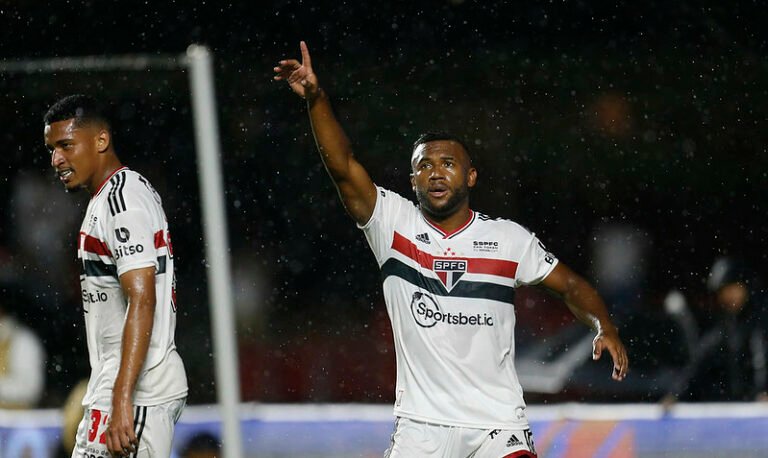 São Paulo recebe sondagens de Atlético-MG, Grêmio e Palmeiras por Luan