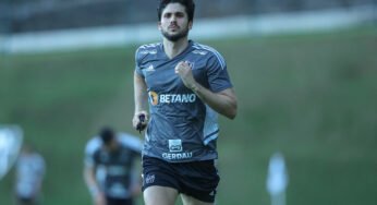 Alan Kardec e Igor Rabello fazem atividades em campo e animam torcedores com possível retorno