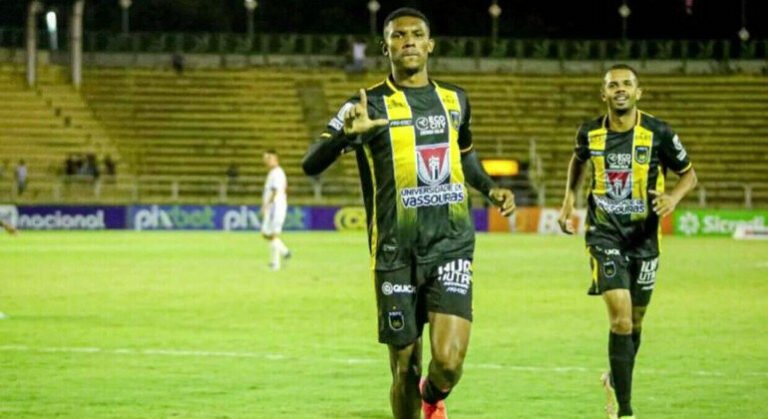 Artilheiro do Carioca, Lelê, do Volta Redonda, confirma contato com três clubes da Série A