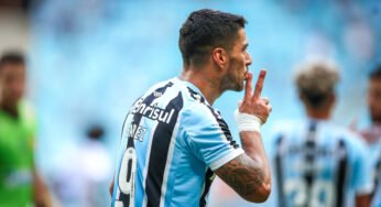 Suarez atinge marca representativa na Arena do Grêmio