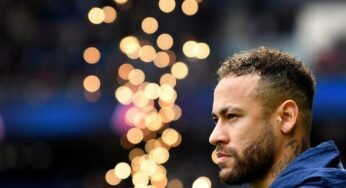 Neymar recebeu três votos para melhor do mundo, incluindo o de Messi
