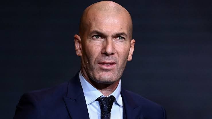 Zidane aceita assumir PSG, mas pede contratação inesperada