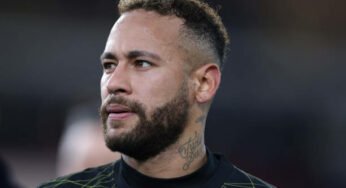 Neymar vive nova crise no PSG, mas venda não está nos planos
