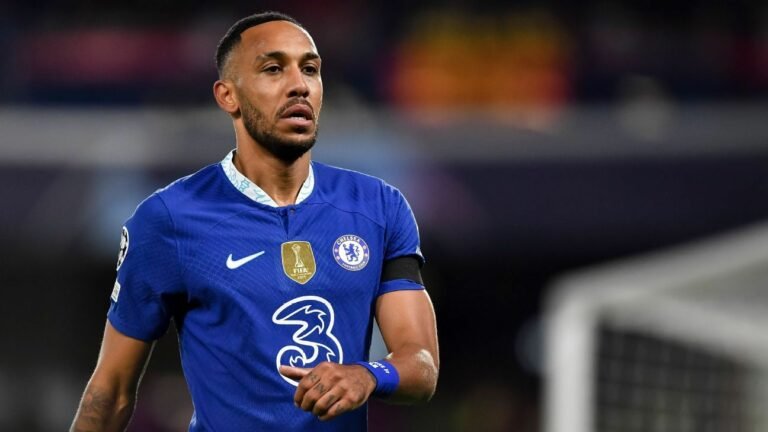 Chelsea negocia saída de Aubameyang para clube da MLS