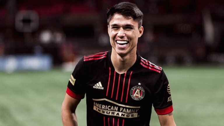 Palmeiras se assusta com valores e descarta investida por Luiz Araújo