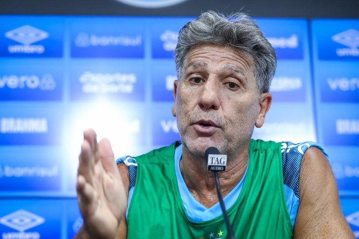 Renato sai em defesa de Thiago Santos e compara com ex-jogador do Inter: “Continuam sendo culpados?”