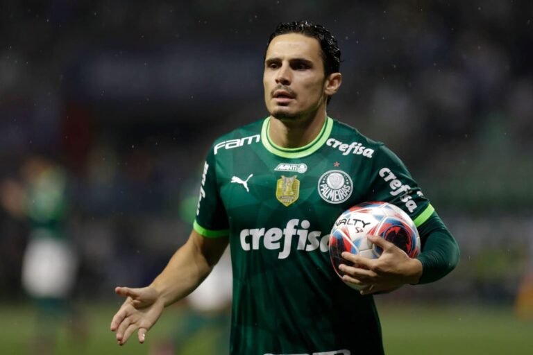Raphael Veiga quase fechou com Inter antes de ida para o Palmeiras
