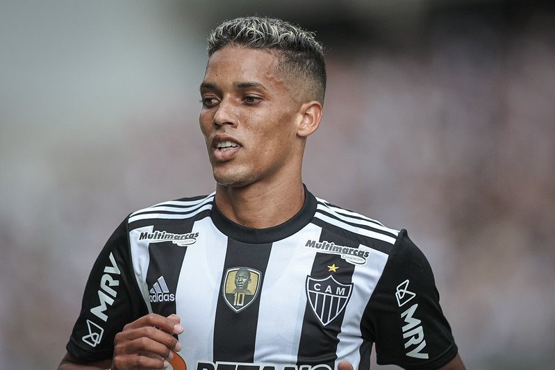 Shakhtar e Palmeiras chegam a acordo por Pedrinho; Kevin será cedido ao clube ucraniano