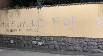 Após eliminação, muro da sede do Botafogo aparece pichado em protesto contra John Textor e Luís Castro