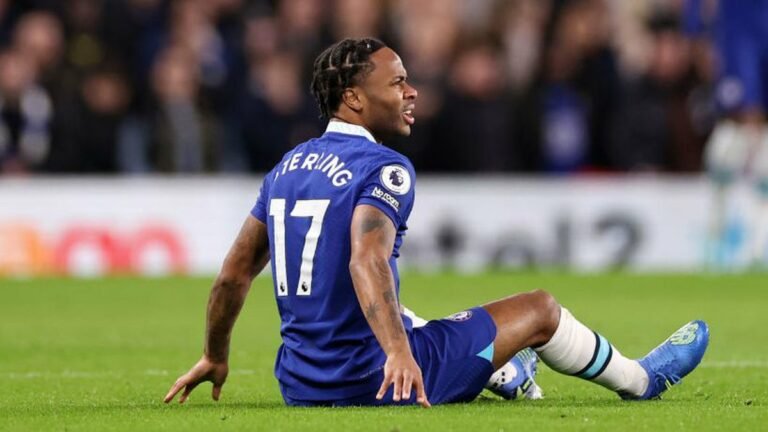 Apesar de sondagens, Sterling quer permanecer no Chelsea